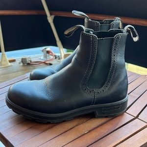Blundstone boots size 7, color black, real leather, used